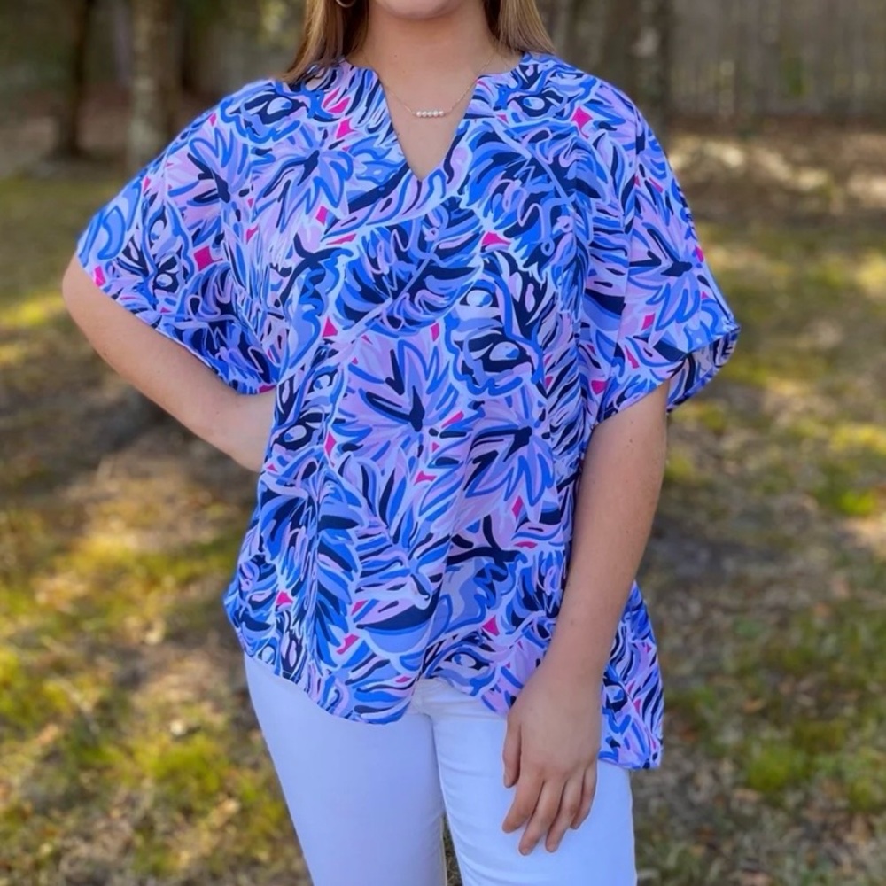 Simply Southern Palm Leaf Drape Blouse Blue and Pink Size XL Boxy Beachy Preppy